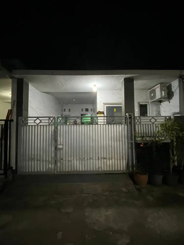 Di Jual Rumah ( Tanpa Perantara ) ( Bisa Nego) , JUAL CEPAT