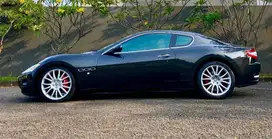 Maserati GranTurismo 4.7 S 2010 V8 Tertinggi KM 12ribu LIKE NEW Siap