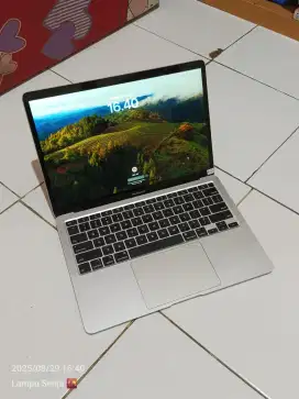 Macbook Air 2020