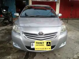 Toyota Vios 2010 G AT Silver Pribadi