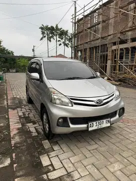Daihatsu Xenia 1.2 R Deluxe MT Silver