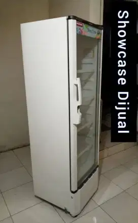 Showcase Lolytron