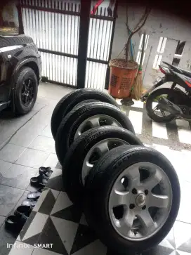 Velg dan ban ring 15