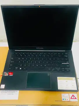 LAPTOP ASUS VIVOBOOK GO 14 E1404F AMD RYZEN 3 7320U RAM 8GB SSD 256GB