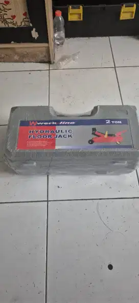 Dongkrak 2 ton Hydrolic floor jack