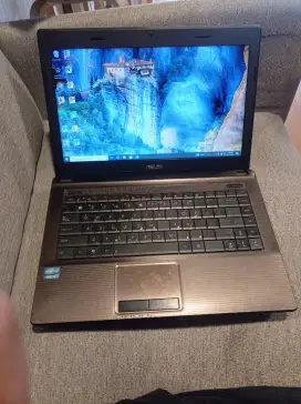 Laptop asus k84L i3 gen 2 ram 4 ssd 128 top no minus