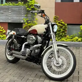 Harley Davidson Sportster 883 Superlow 2011