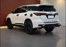 Toyota Fortuner VRZ GR Sport 2.8 AT Tahun 2022