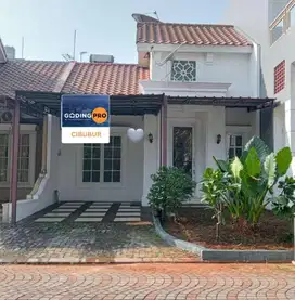 Dijual Rumah Lokasi Depan Taman di Citra Gran