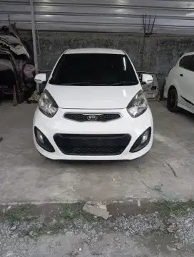 Kia picanto 1.2 SE 2012