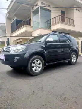 Toyota Fortuner 2009 Bensin