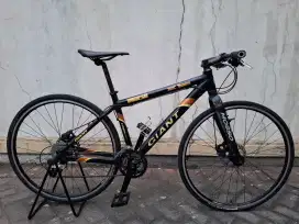 Sepeda Giant XTC TEAM EMBOSS