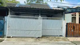 Rumah Cakep Siap huni (Tidak Banjir) Dalam Perumahan Bintara Loka