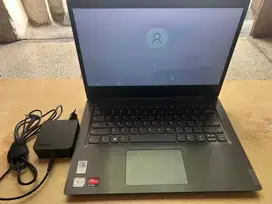 LAPTOP BEKAS LENOVO V14 AMD ATHLON SILVER 3050U RAM 4GB