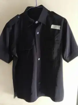 Kemeja hitam dgn kantong 2