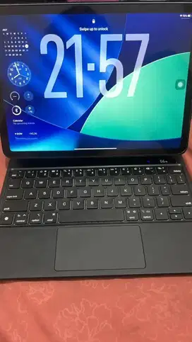 Ipad air 5 + keyboard gojodox