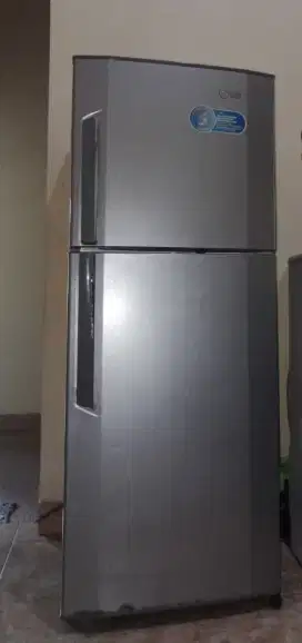Kulkas LG 2 Pintu