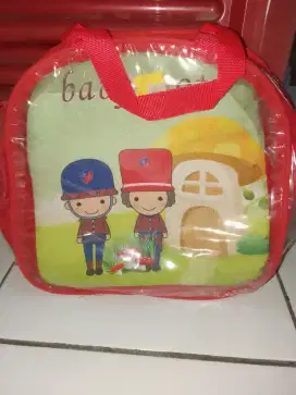 Tas perlengkapan