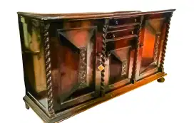 Lemari Bufet Kayu Jati Ukiran
