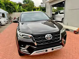 Toyota fortuner VRZ 2.4 diesel 2021 AT brown metallic