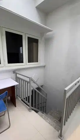 Dijual Rumah Kost Partial Furnished JOJORAN