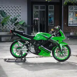 Kawasaki Ninja 150 RR SE 2007