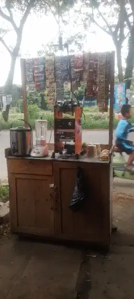 Meja es teh dan cupseller