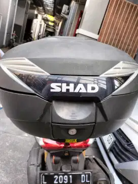 BOX SHAD + bracket