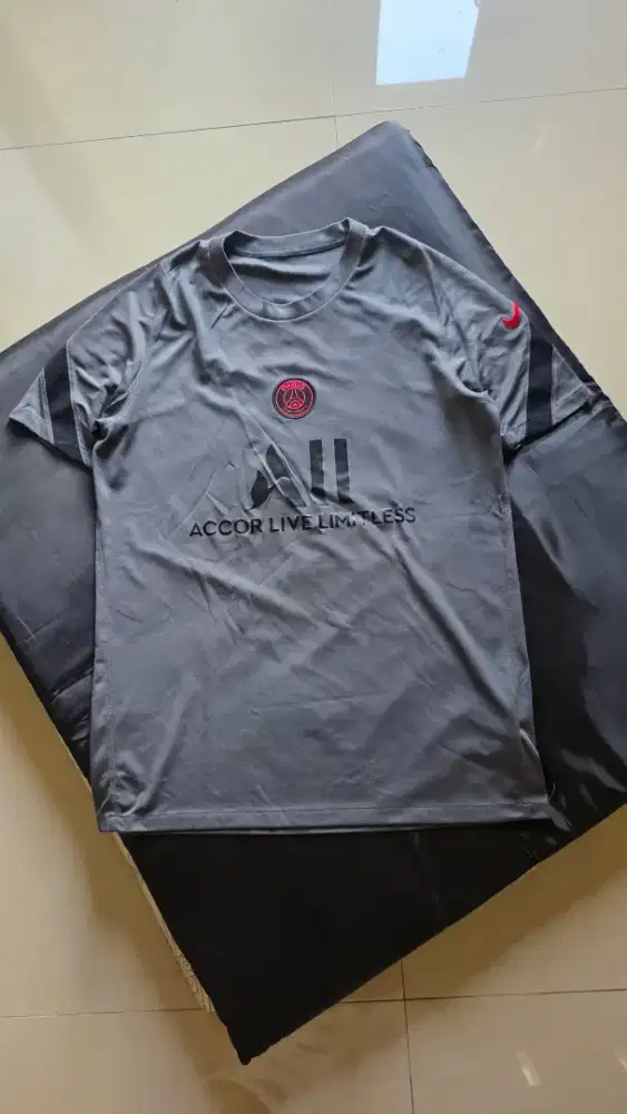 Jersey PSG Third Size L