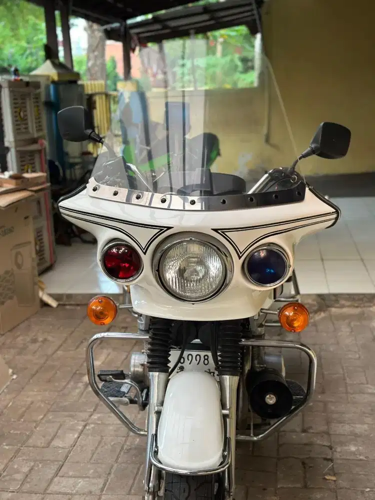 Kawasaki Police 1000 KTT asean Harley kawasaki glide