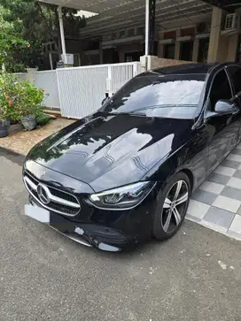 Mercedes-Benz C200 2023 Bensin