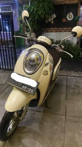 Honda Scoopy 2016