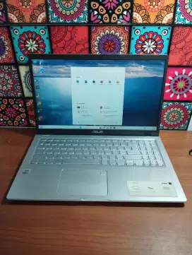 Laptop asus vivobook core i3