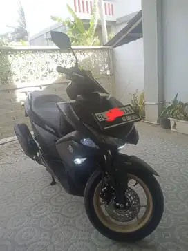 Menjual motor second