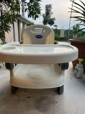 Kursi makan bayi merek pliko