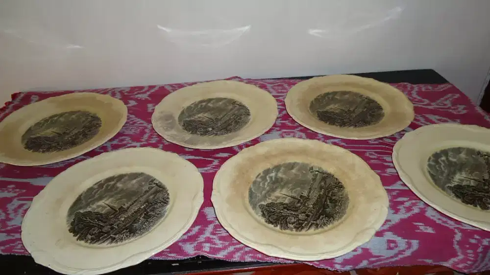 Jual piring antik