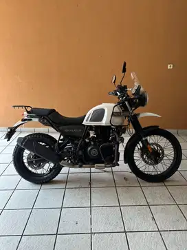 Royal Endfield himalayan tahun 2021 low km  AbS euro 4