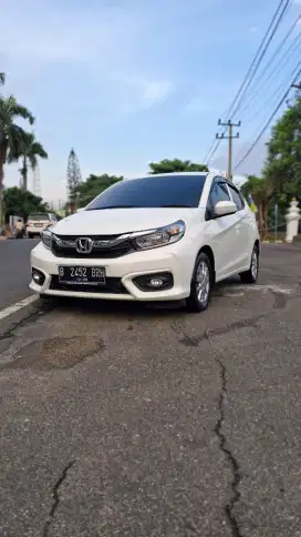 HONDA BRIO E CVT METIC