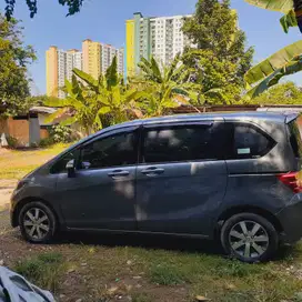 Honda Freed 2011 Bensin