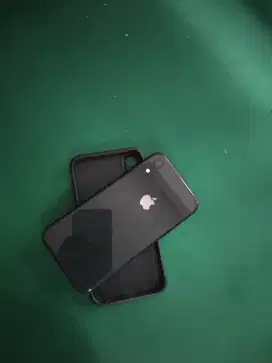 Di jual hp iphone xr 128 inter sinyal sudah permanen,