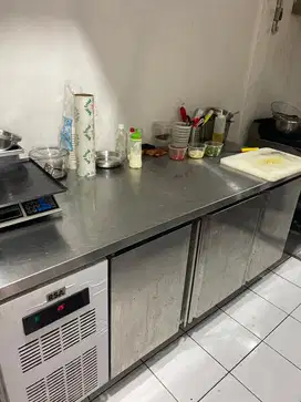 Di jual Undercounter Chiller RSA Cepat Nego sampe jadi