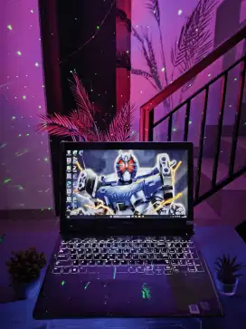 DELL LATITUDE 5580-V30 BACKLIGHT Slim [SSD]