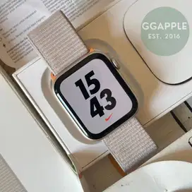 iBox Apple Watch SE 44mm Gen 2 Starlight BH98% Fullset Ori iwatch
