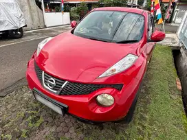 Nissan Juke RX Red - 2013