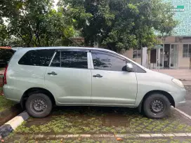 Innova Diesel 2.5 E MT