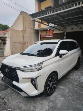 Toyota Veloz Q TSS Low Km
