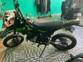 Jual motor tahun 2017 kawasaki KLX Bf