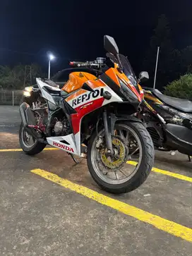 Dijual CBR 150R 2016
