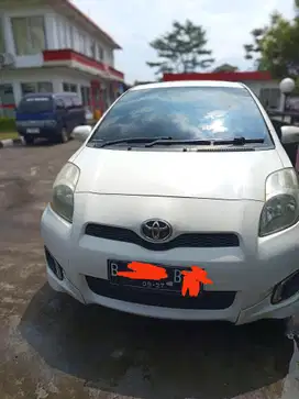 Toyota Yaris 2012 Bensin