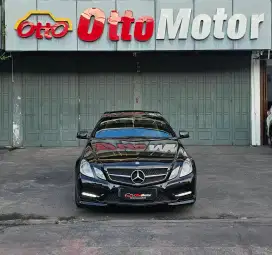Mercedes Benz E250 COUPE Th12